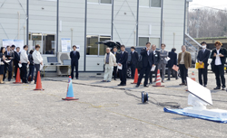 災害時に有効な衛星通信ネットワークの実証実験（宮城県山元町、2014年3月）